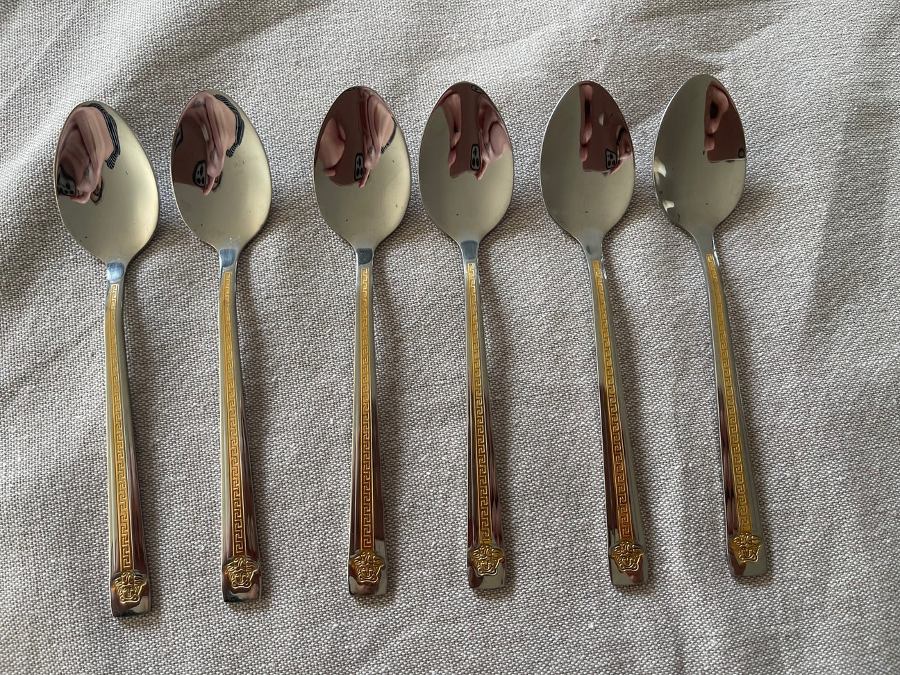 Medusa Set of 6 Gold Design Tea Spoons With Gift Box