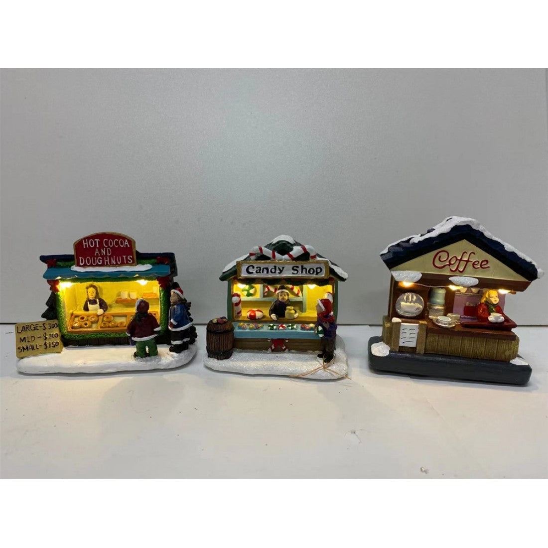 SET OF 3 X'MAS SHOP WITH LED 11.5CM