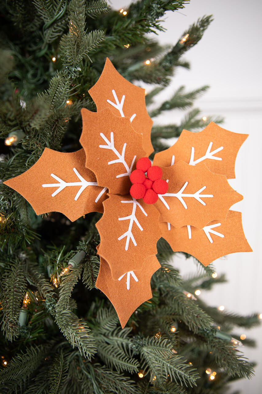 GINGERBREAD POINSETTIA