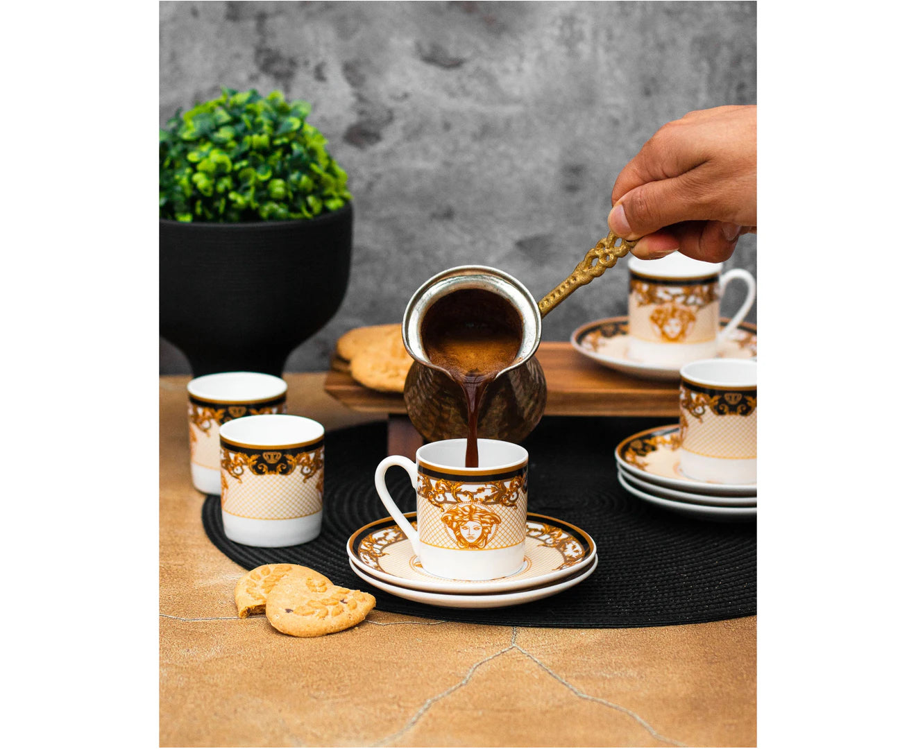 Medusa Luxe Gold Espresso Cup and Saucer Set/12