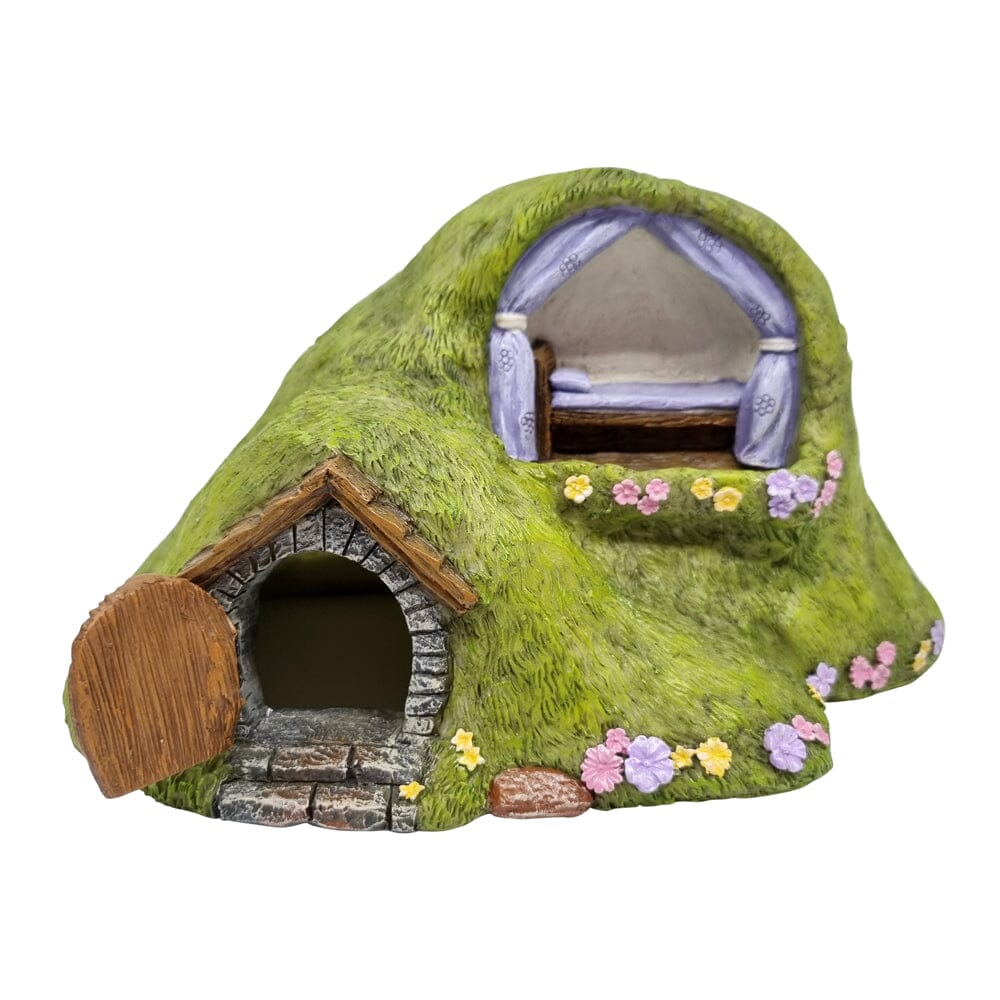 Hobbit House with Bed