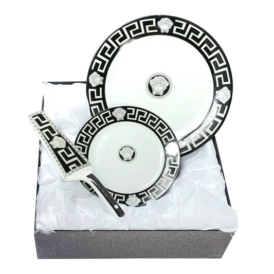 La Medusa Classic Style Silver and Black 8 Piece Cake Set With Matching Server