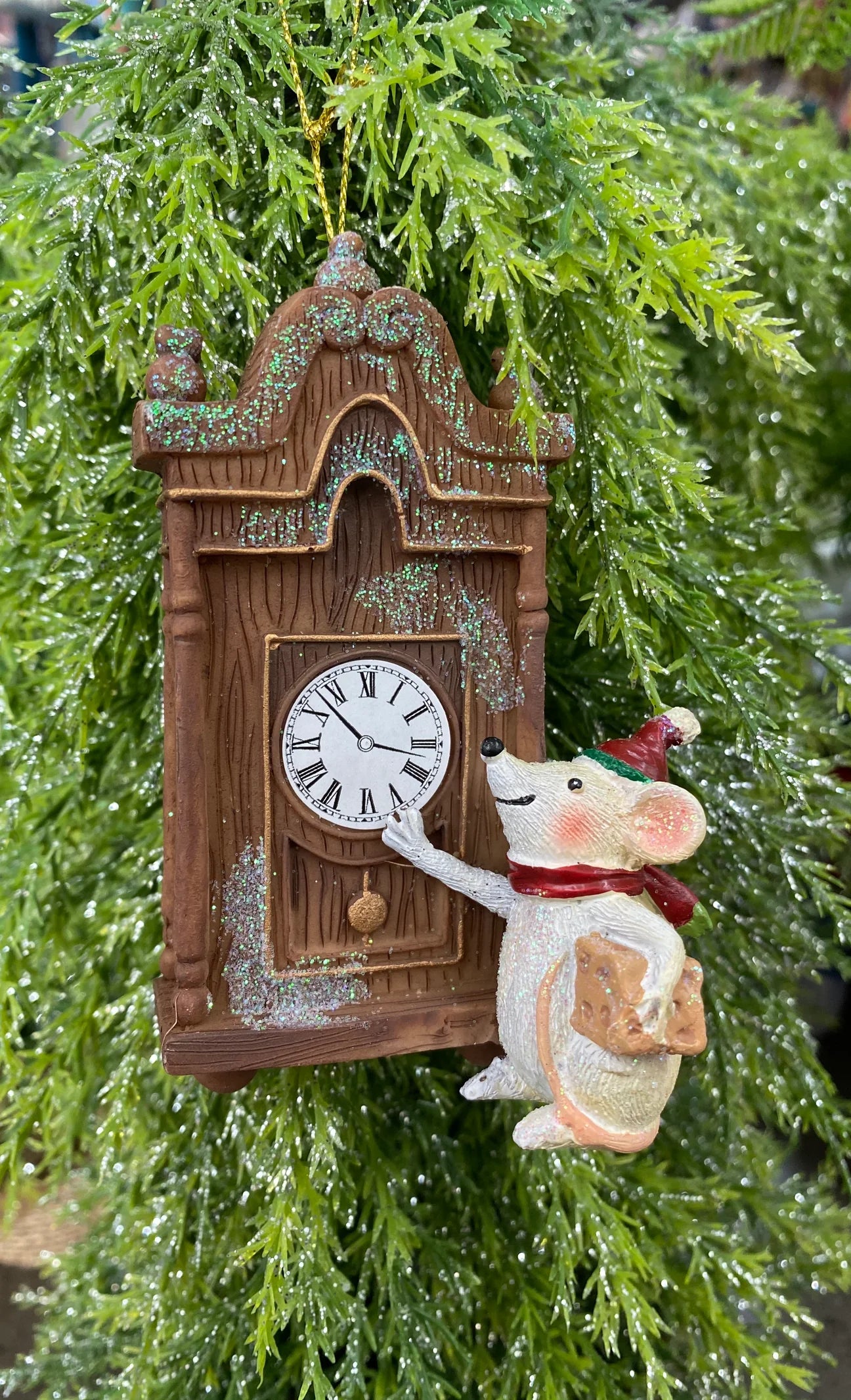 Hickory Dickory Mouse ornament 16cm